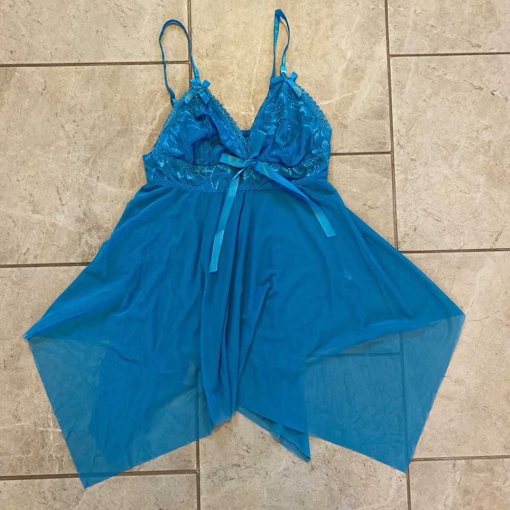 AvidLove Bright Blue Mesh & Lace Nightie